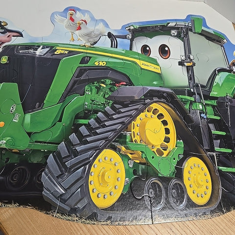 John Deere Puzzle 24 pc Age 3+ Tractor Shaped Floor Puzzle 27"