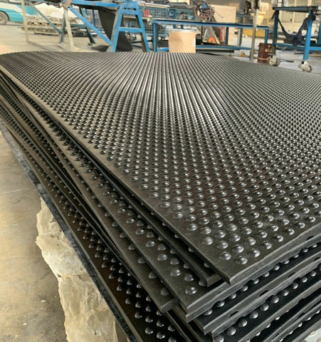 Rubber stable horse mat, 12mm Thickness (6ft x 4ft) Heavy Duty bubble top 25kg