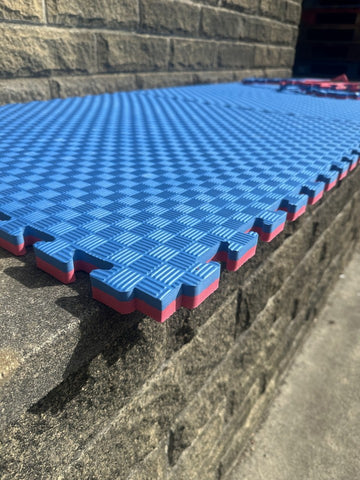 Clearance 20mm Martial Arts Jigsaw Mats 1m2 Red/Blue Karate Judo Kickboxing