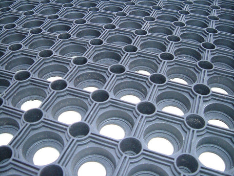 Rubber Grass Mat Horse Stable 1500mm x 1000mm x 23mm FREE Fixings FREE Delivery