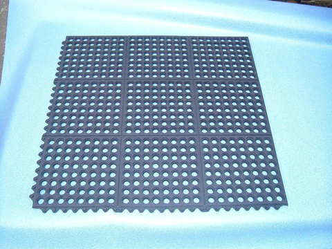 14mm Grass Rubber Mat Interlocking Gateway Golf Course Playground Safety Mats