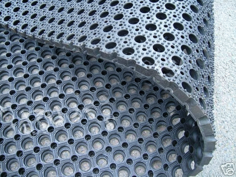 Rubber Grass Mat Horse Stable 1500mm x 1000mm x 23mm FREE Fixings FREE Delivery